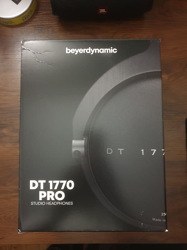 Beyerdynamic DT 1770 Pro Closed-Back Studio Headphones - Black