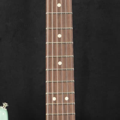 Mint Fender Limited Edition Tom DeLonge Stratocaster Surf Green Rosewood Fingerboard image 4