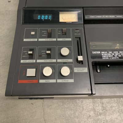 JVC CR-8250U Professional U-Matic Recorder Cassette Tape VCR VHS Editor image 2