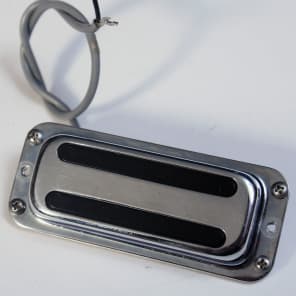 人気商品の中古品・新品・未使用品 Rickenbacker Toaster Bass Pickup RI Toaster 4001. 4003 bass ギター