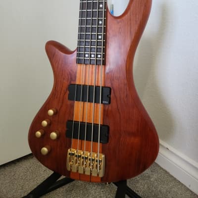 Schecter Stiletto Studio-5  LH Active 5-String Bass Left-Handed 2014 - Honey Satin image 2