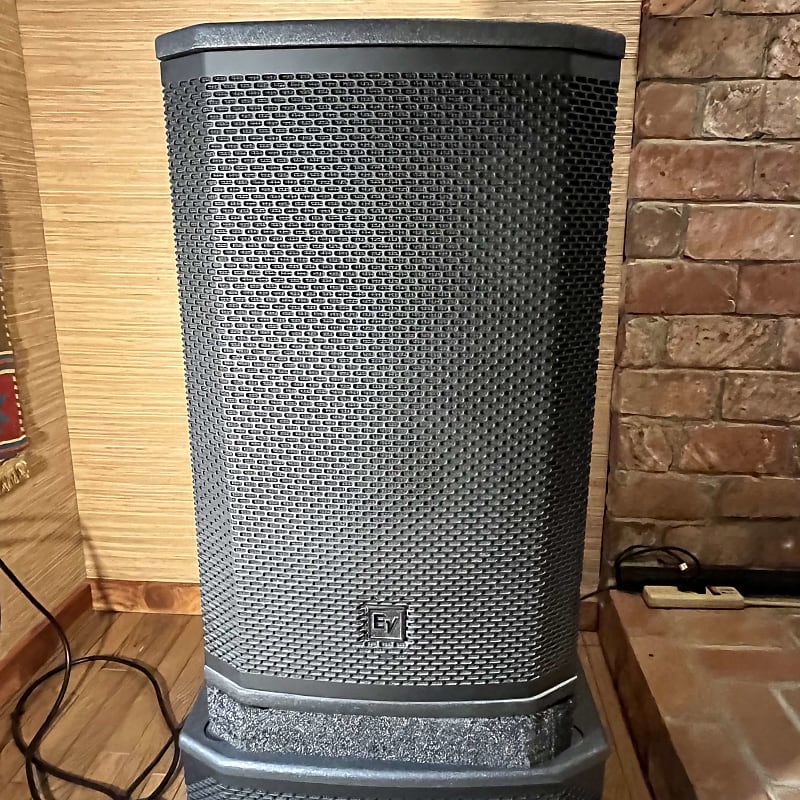 (Two) ETX-12P 12" 2-Way Powered Speakers