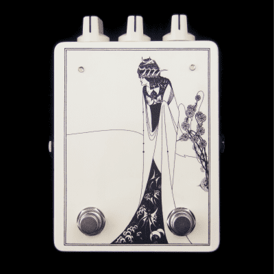 Red Witch Seraphina Fuzz Octave