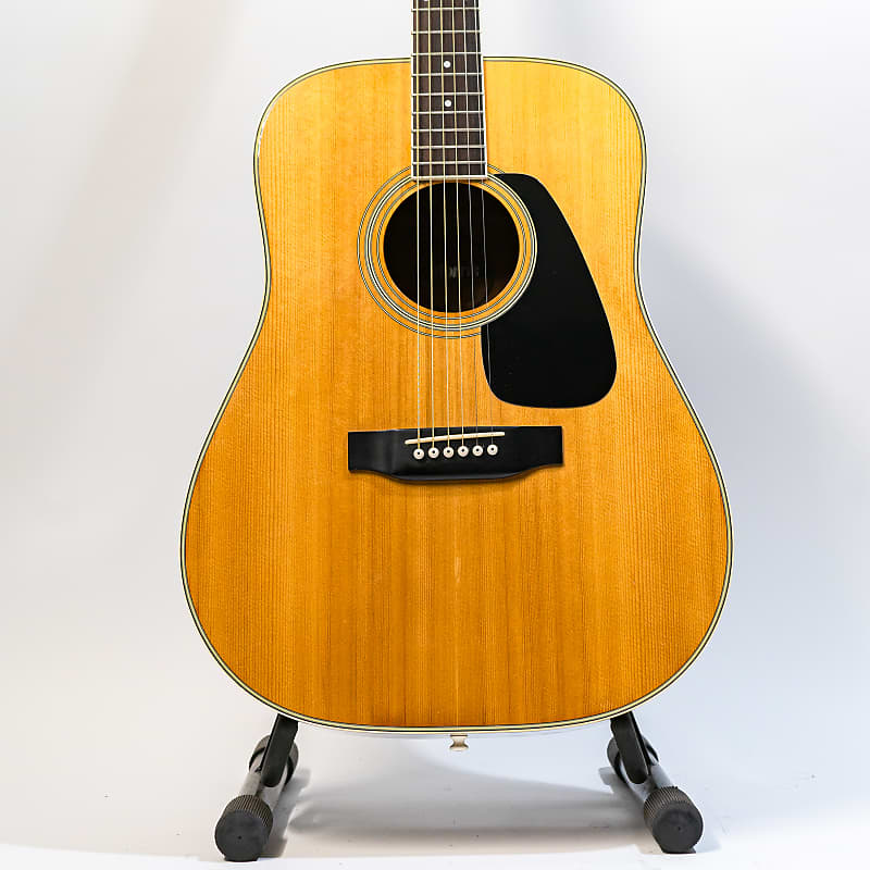 1980s Morris MD-505 Acoustic Dreadnought Guitar - Natural