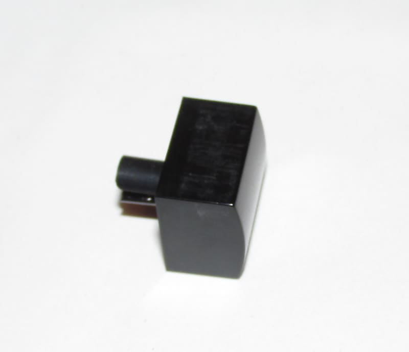 Roland JD-990 power switch cap image 1