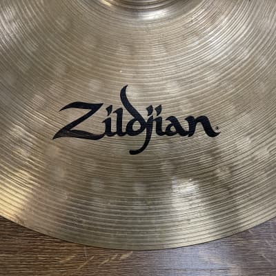 Zildjian ZBT Plus 20" Rock Ride cymbal image 2