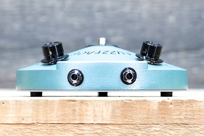 Dunlop JHF1 Jimi Hendrix Signature Fuzz Face | Reverb Canada Dunlop JHF1 Jimi Hendrix Signature Fuzz Face | Reverb Canada