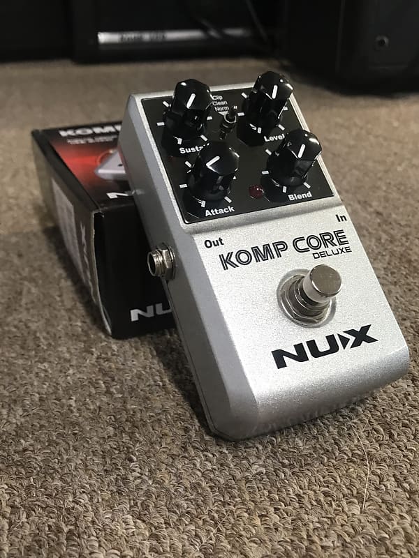 NuX Komp Core Deluxe 2010s - SIlver image 1