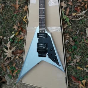 Cort VX-2V コルト ランディV フライングV タイプ 変形ギター