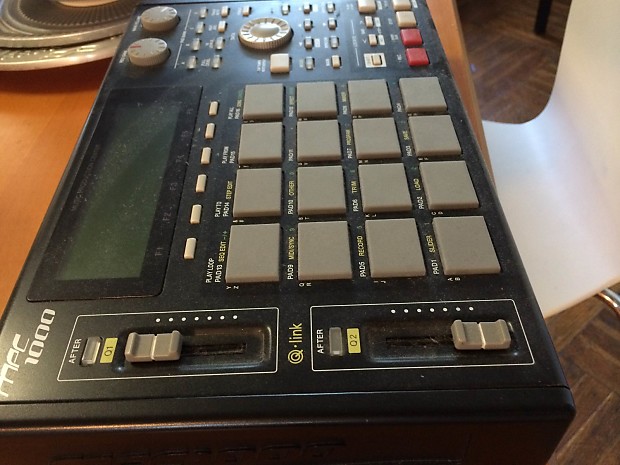 Akai MPC 1000 with JJOS | Reverb