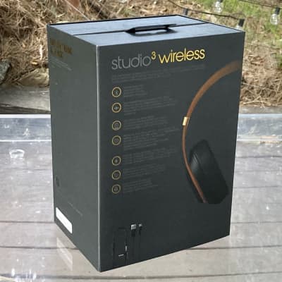 Beats By Dre Beats Studio 3 Wireless Bluetooth Headphones image 3