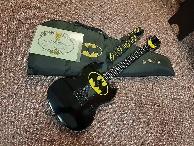 Bolin Batman Guitar 1989 #3 of only 50 made. Quality guitar with gig bag & COA image 1