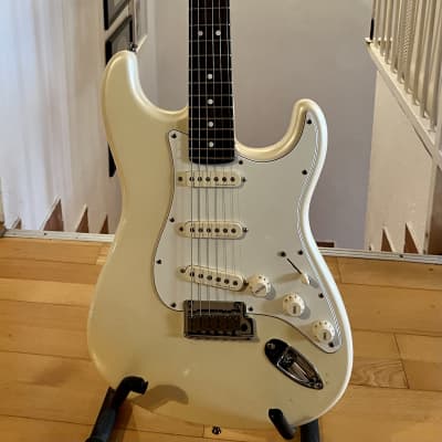 Fender Jeff Beck Artist Series Stratocaster with Hot Noiseless Pickups 2001 - Present - Olympic White image 1