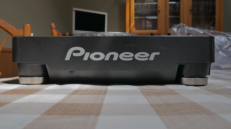 Pioneer CDJ-1000mk2 2001-2004