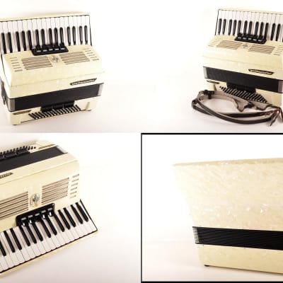Rare German TOP Quality Accordion Weltmeister Unisella - 80 bass, 8 switches + Original Hard Case & Straps - Video image 5