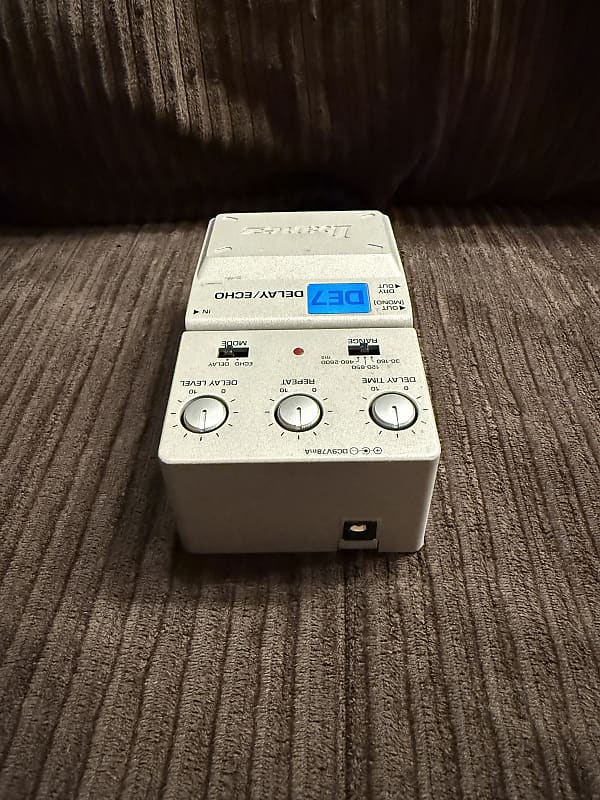 Ibanez DE7 ディレイ Ibanez DE-7 Delay/Echo - Here For A Good Time - YouTube