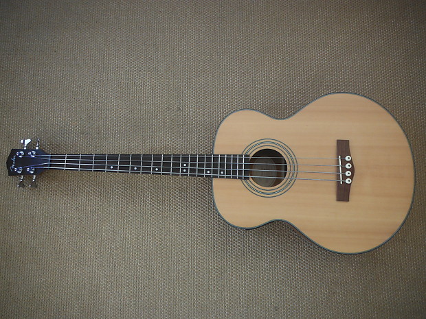 Fender bg32 sales