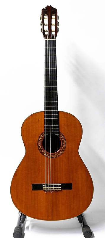 Grand Shinano GS-150 Classical Concert Nylon String Acoustic Guitar with  Case