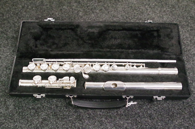 Gemeinhardt M2S Solid Silver Flute