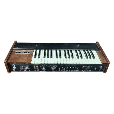 Univox MiniKORG 700