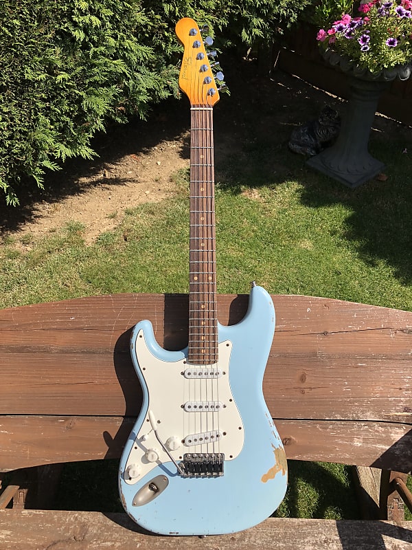 S type guitars hotsell