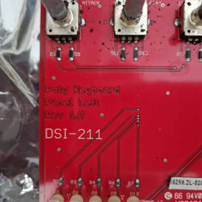 Dave Smith Instruments Poly Evolver Kb - updated to POTENTIOMETER Edition Boards + Old boards for spare parts in an eventual future use image 19