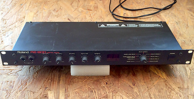 Roland RE-800 | Reverb