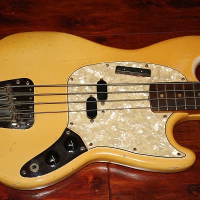 1973 Fender Mustang Bass image 3