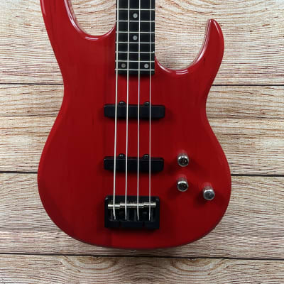 Carvin  4 string bass  2000s Red image 2