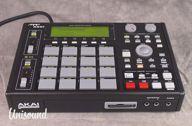 Akai MPC1000 Professional Music Production Center in Excellent Condition  			