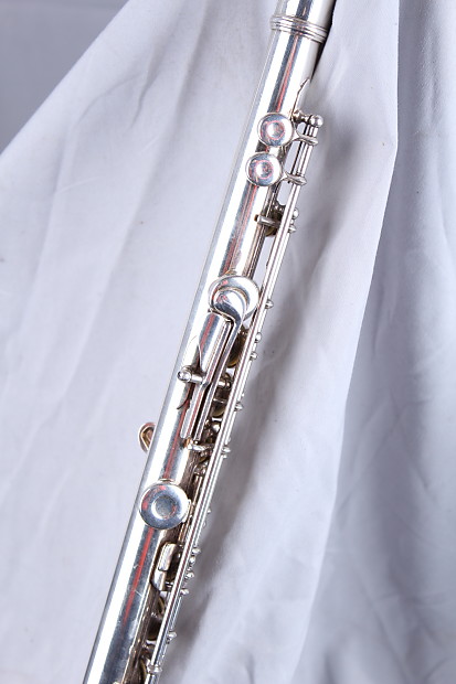 Artley 18-0 Silver Plated Student Flute with Hardshell Case Made