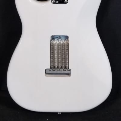 Fender Eric Johnson Artist Stratocaster, Maple FB, White Blonde W/Case 2023 image 13