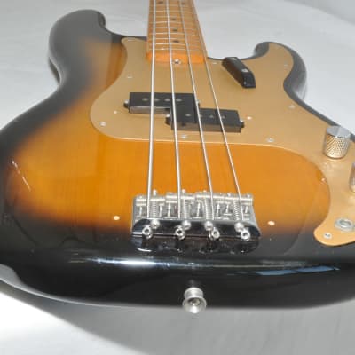 Fender Crafted in Japan PRECISION BASS 2004-2006 Guitar Ref. No.5858 image 8