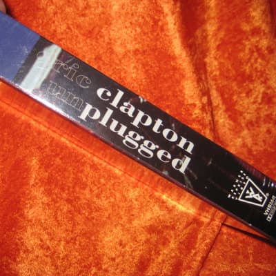 Eric Clapton VHS Unplugged 70 Minutes