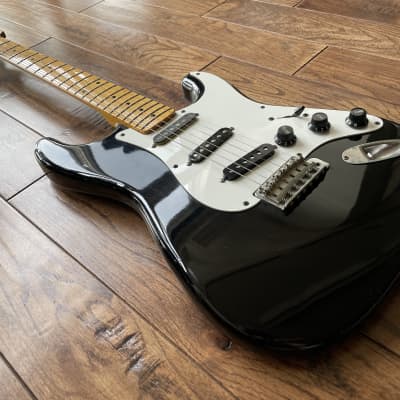 Fernandes The Revival Stratocaster ‘57 Reissue Electric Guitar MIJ Black image 4