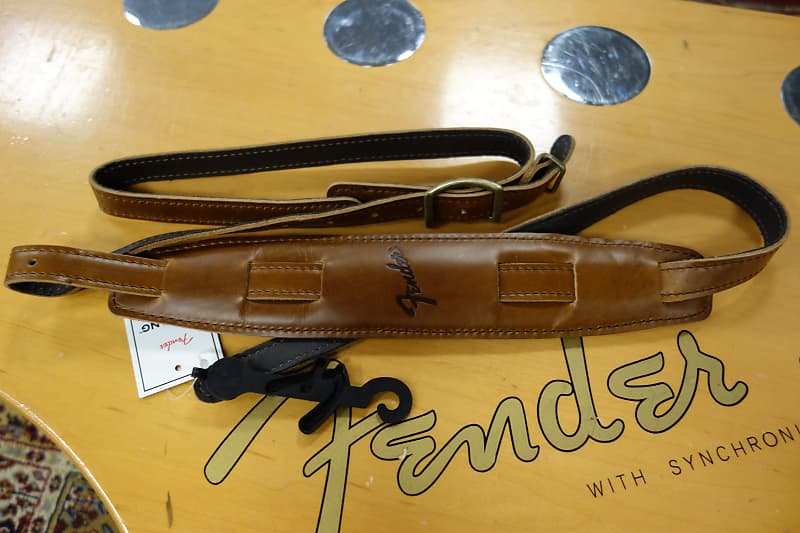 Fender Mustang Saddle Strap, Long, Cognac, 2.25