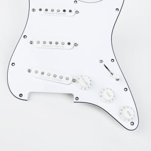 Seymour Duncan Classic Fully Loaded Liberator Pickguard for Strat - white image 7