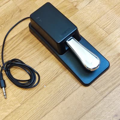 LOT Yamaha FC3 Continuous Piano Style Sustain Pedal + On-Stage Gear 88-Key Keyboard Dust Cover image 2