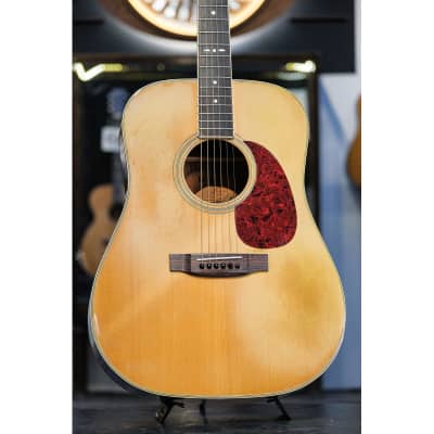 Cat's Eyes acoustic guitars