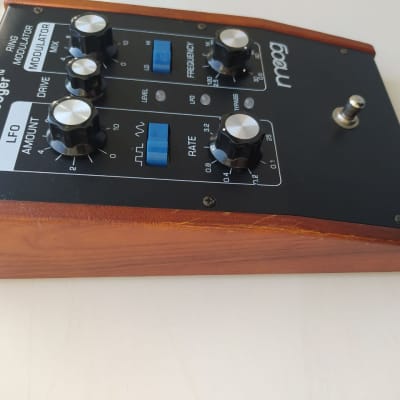Moog MF-102 Moogerfooger Ring Modulator 1998 - 2018 - Black image 2
