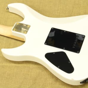 希少安い！！超美品　YAMAHA RGX-N2 エレキギター　HSHピックアップ YAMAHA RGX-N2 - Geek IN Box