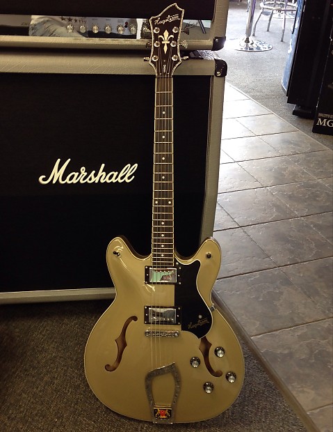 Hagstrom shop viking rextone