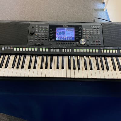 Yamaha PSR-S950 Arranger Keyboard Inc Extra Software, Free tech help + Warranty image 1