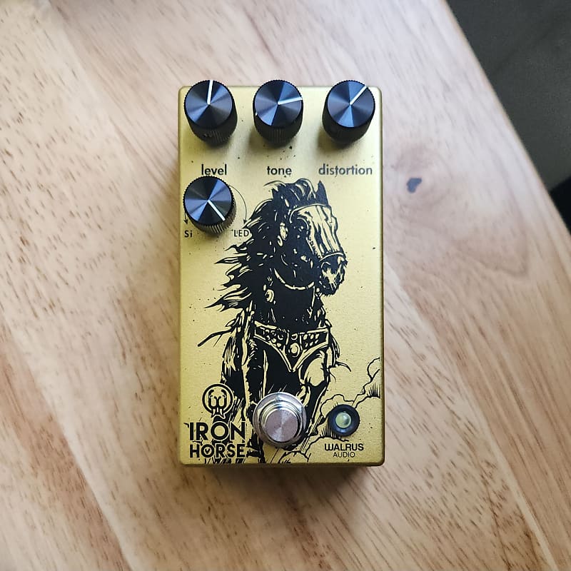 Walrus Audio Iron Horse V3