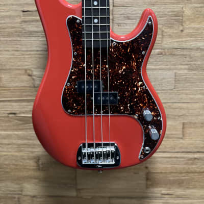 G&L Fullerton Deluxe USA LB-100 Fullerton Red Gloss 9lbs 3oz. w/soft bag New! for sale