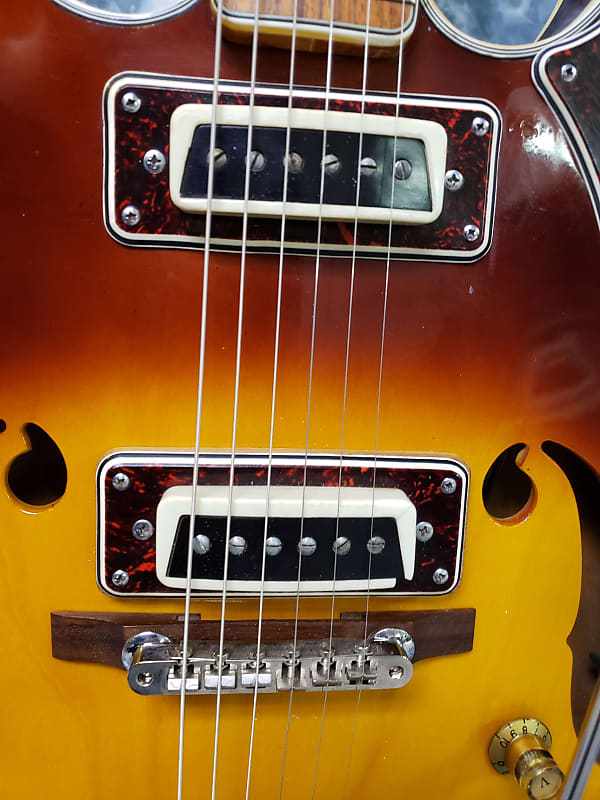 1968 Aria Diamond Model 1202T Thinline Sunburst 335 Style