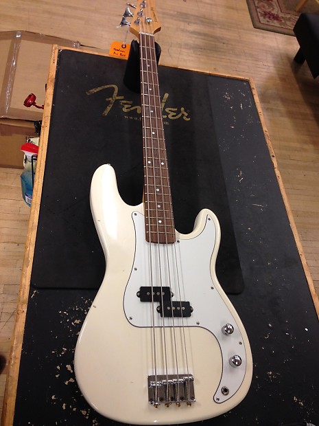 Stedman pro best sale bass guitar