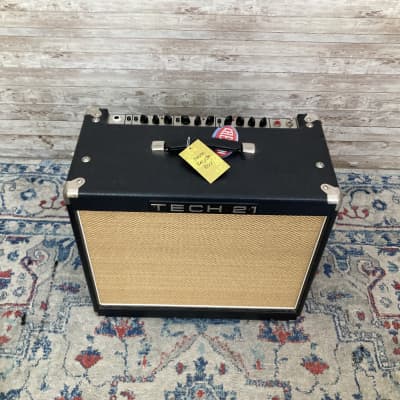 Tech 21 Trademark 10 - Still a great practice and jam amp