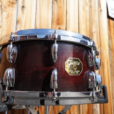 Gretsch USA Custom Series - Chestnut Burst Lqr. / Stop Sign Badge / 6.5 x 14" Maple Shell Snare Drum image 4