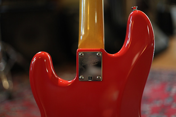 DISC Squier by Fender Classic Vibe Precision Bass 60's
